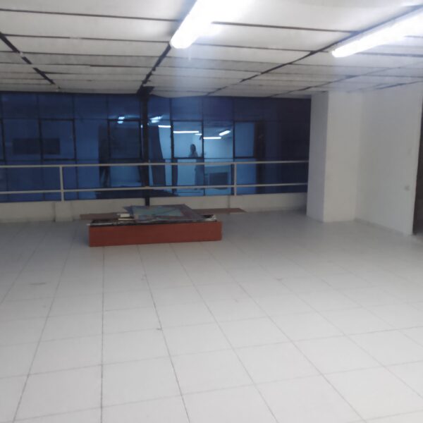 Arriendo local Barrio Carvaja - Imagen 14